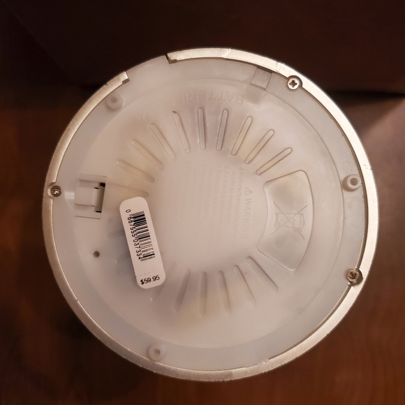 BATH AND BODY WORKS FOREST FRIENDS WATER GLOBE PEDESTAL 3-Wick Candle Holder - Picture 8 of 8